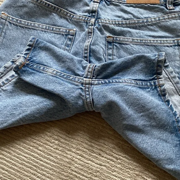 Zara Denim Cotton Jean Shorts Light Wash Boy Long Length Size 4 - Picture 9 of 11